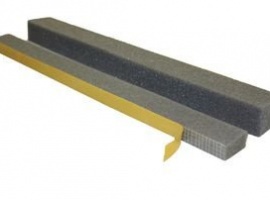 Уплотнитель используют с целью защиты кровли от влаги и пыли, которые могут попасть в зазоры межд...